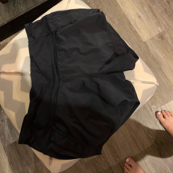Lulu lemon Shorts - Picture 1 of 1